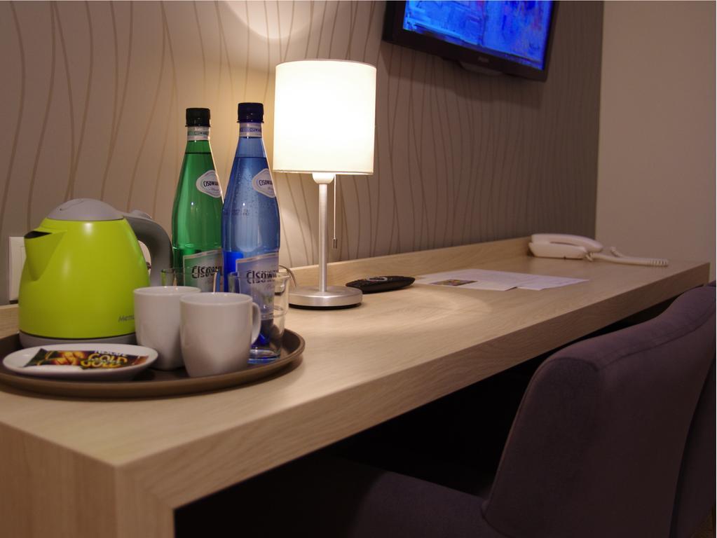 Hotel Uniejów Værelse billede
