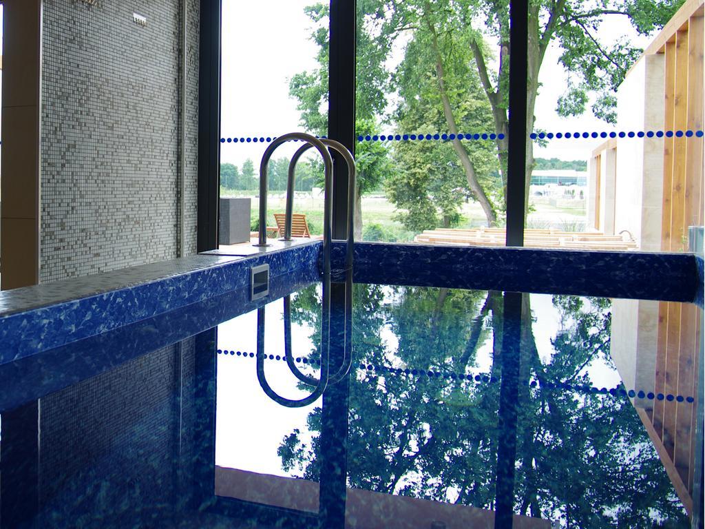 Hotel Uniejów Eksteriør billede