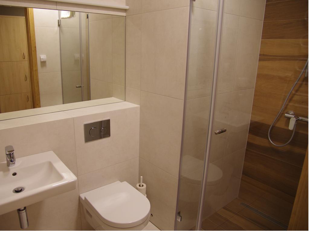 Hotel Uniejów Værelse billede