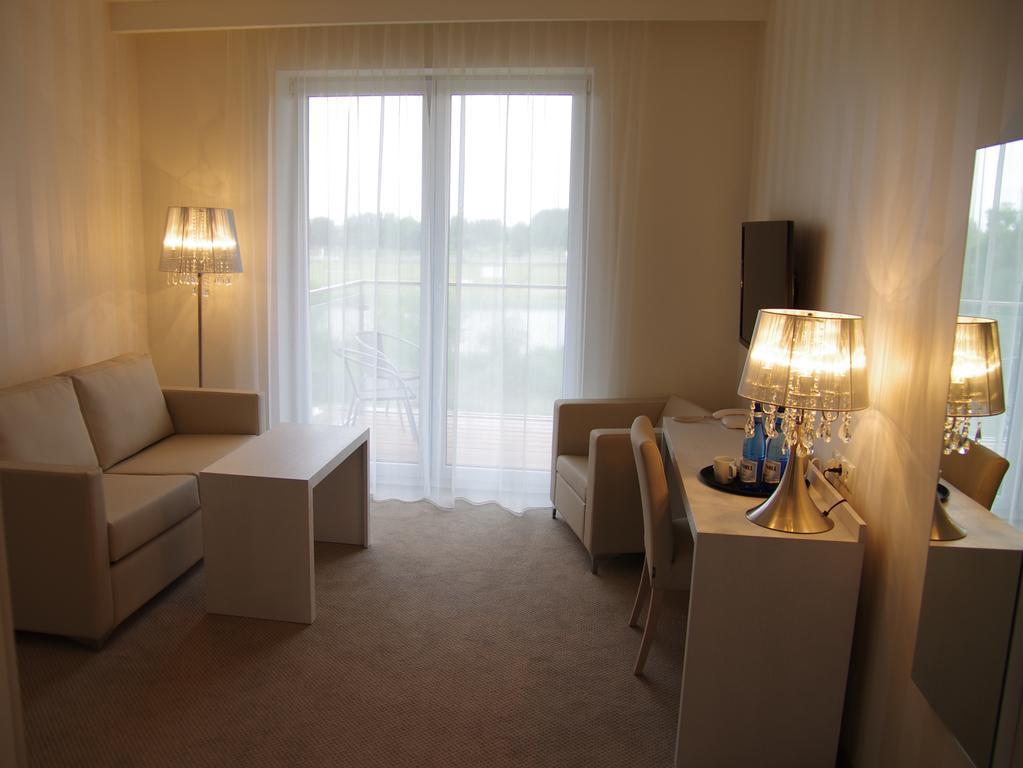 Hotel Uniejów Eksteriør billede