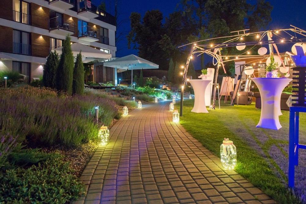 Hotel Uniejów Eksteriør billede